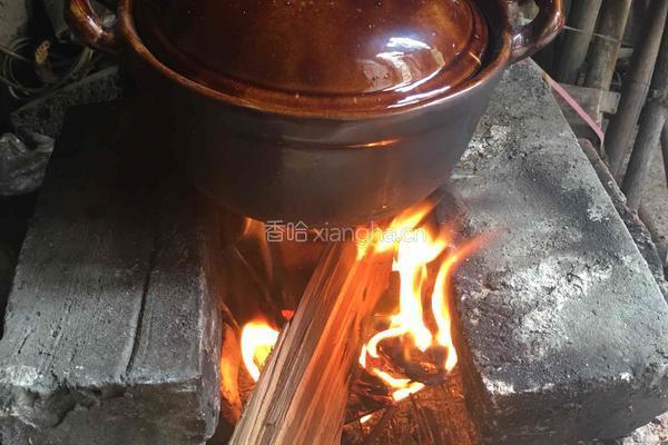 腊味煲仔饭的做法图解1