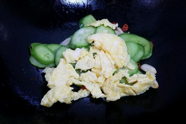 青瓜炒鸡蛋的做法图解9