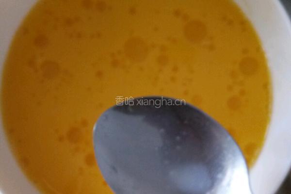 电饭煲蒸鸡蛋糕的做法图解5