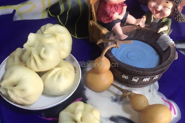 萝卜茎粉条素馅小笼包的做法图解4