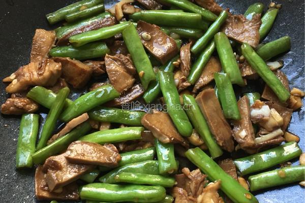 四季豆炒猪舌的做法图解6
