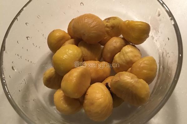 板栗乌鸡汤的做法图解4
