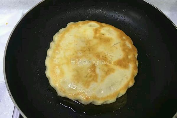 花边牛肉饼的做法图解4