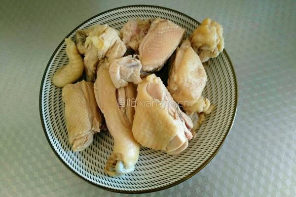 豆豉炖土豆鸡块的做法图解1