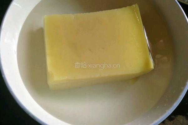凉拌米豆腐的做法图解2