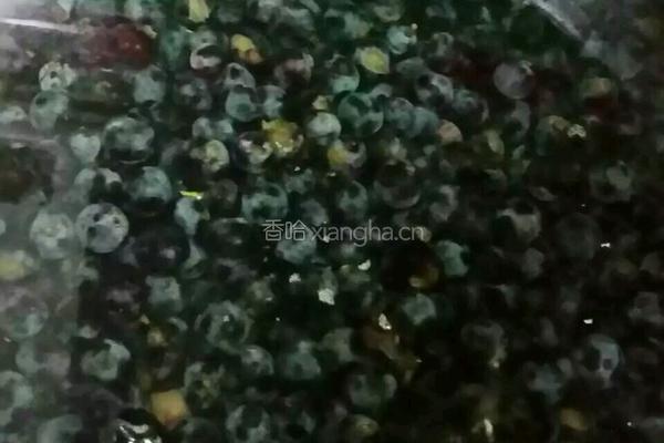 自制葡萄汁的做法图解2