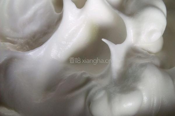 戚风蛋糕的做法图解9