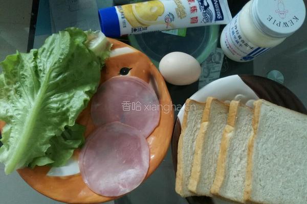 火腿三明治之简单早餐的做法图解1