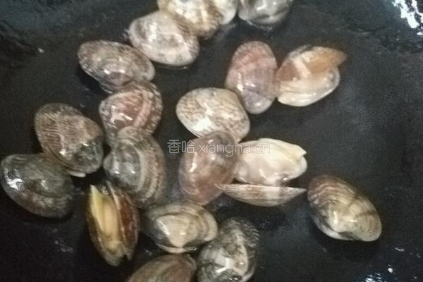 花蛤豆腐汤的做法图解3