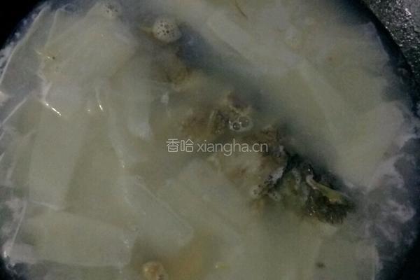 鲫鱼萝卜汤的做法图解4