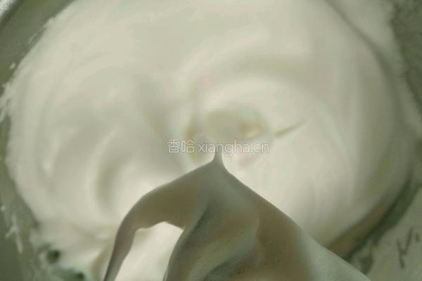 戚风蛋糕的做法图解9