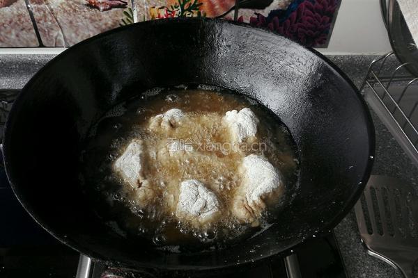 自制肯德基脆皮鸡翅的做法图解10