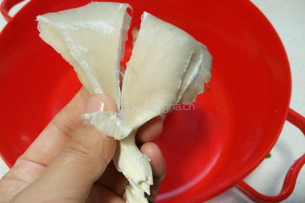 炸蘑菇的做法图解2