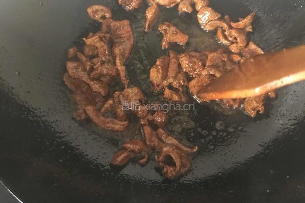 芹菜炒猪肝的做法图解4