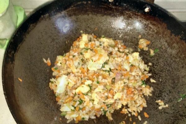 蛋炒饭的做法图解8
