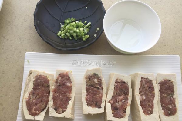 香煎酿豆腐的做法图解5
