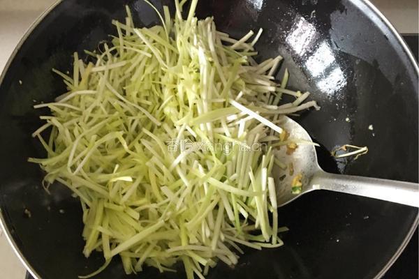 韭黄炒蛋的做法图解6