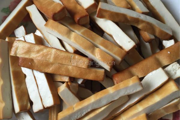 清炒豆腐干的做法图解1