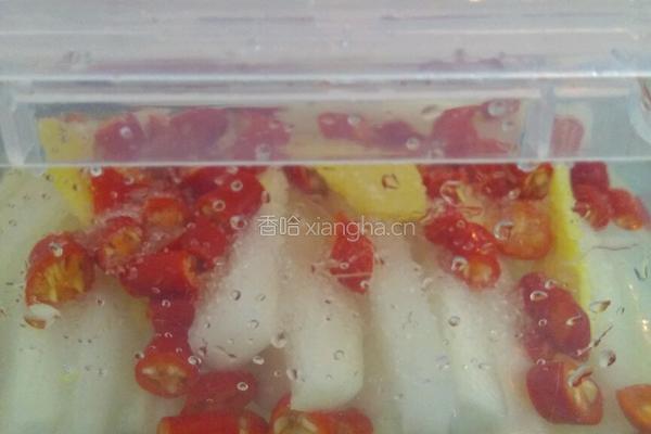 酸辣白萝卜的做法图解4