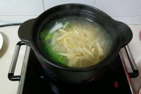 自制什锦三鲜鸭汤的做法图解3