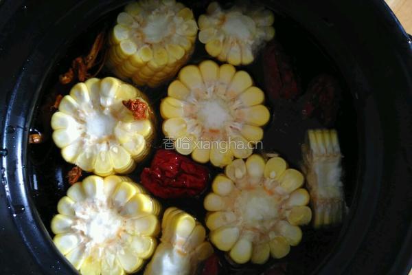 虫草花排骨玉米汤的做法图解5