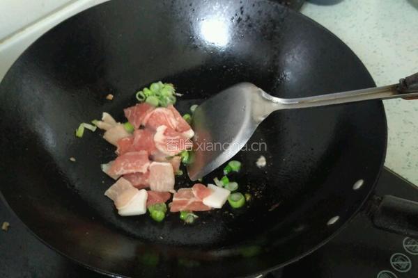 芹菜爆炒粉条的做法图解2