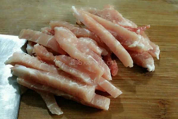 莴笋炒瘦肉的做法图解2