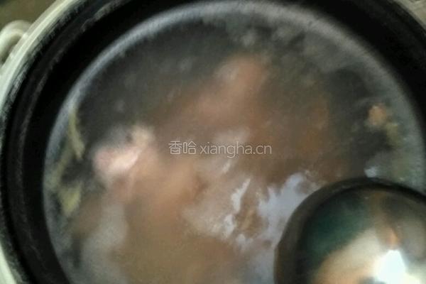 莲子排骨粥的做法图解5