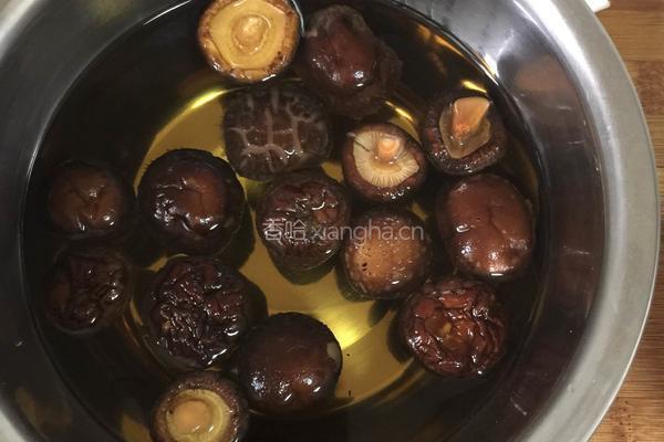 黄焖鸡腿的做法图解4
