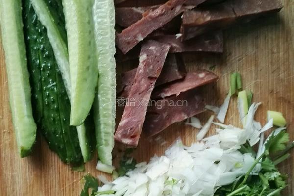 电饼铛煎饼果子的做法图解1