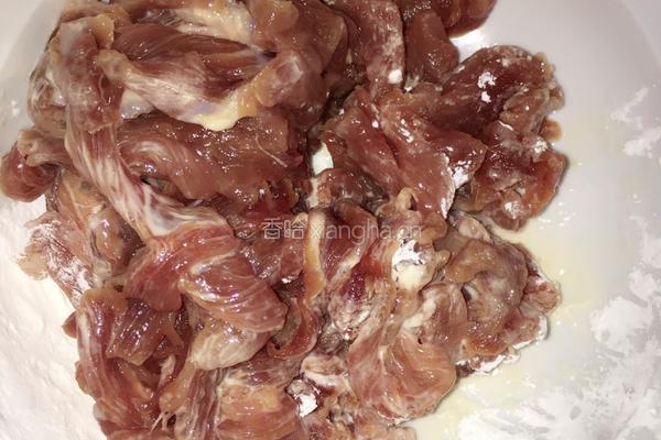 京酱肉丝的做法图解2