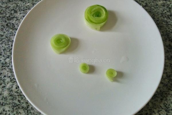 黄瓜拼盘的做法图解4