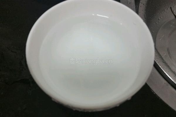 鲢鱼鱼头豆腐煲的做法图解7