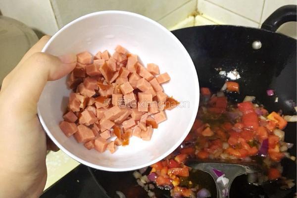 红肠焗饭的做法图解4