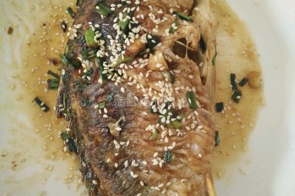 红烧鲤鱼的做法图解6