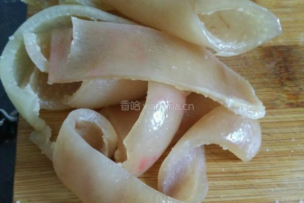 花生卤猪皮的做法图解7