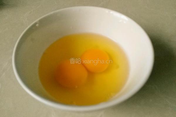 鸡蛋烩茼蒿的做法图解2