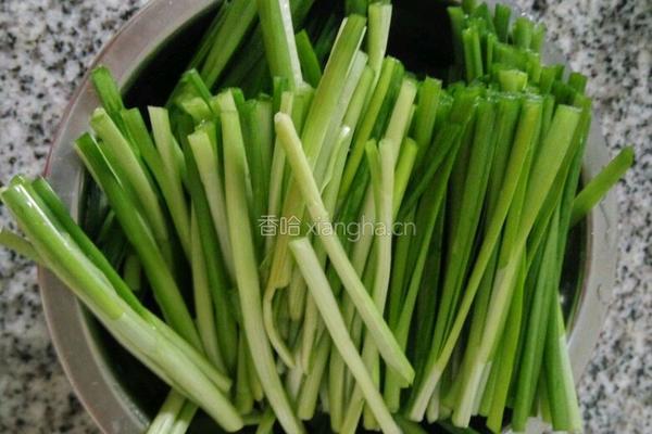 韭菜炒千张的做法图解3