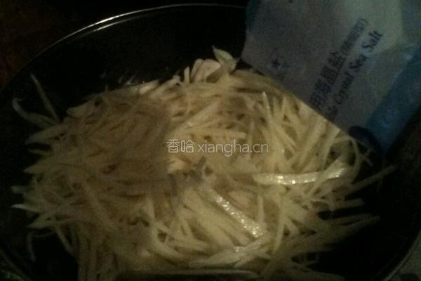 家常版蒜香土豆丝的做法图解10