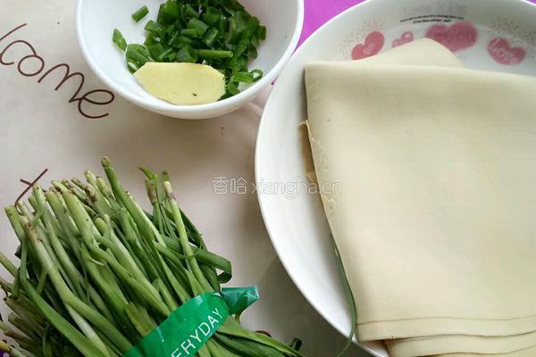 韭菜千张的做法图解1