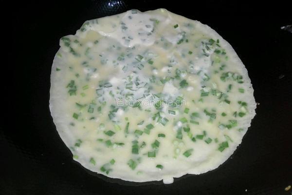 韭菜鸡蛋饼的做法图解5