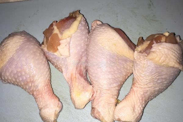 鸡腿蔬菜卷的做法图解1