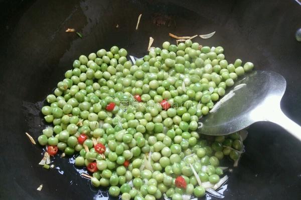炒青豆的做法图解3