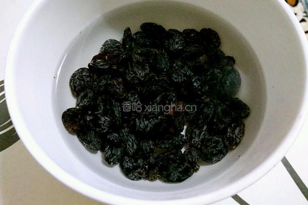 黑米葡萄干饼段的做法图解6