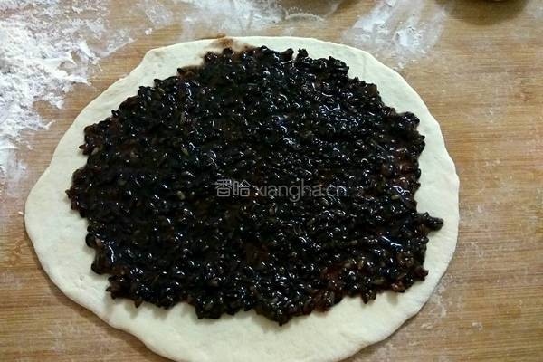 黑米葡萄干饼段的做法图解7