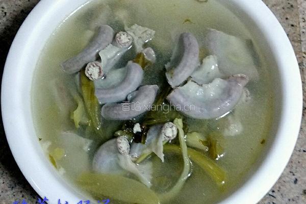 酸菜粉肠汤的做法图解4