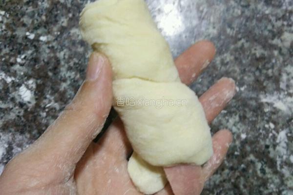 火腿面包卷的做法图解5