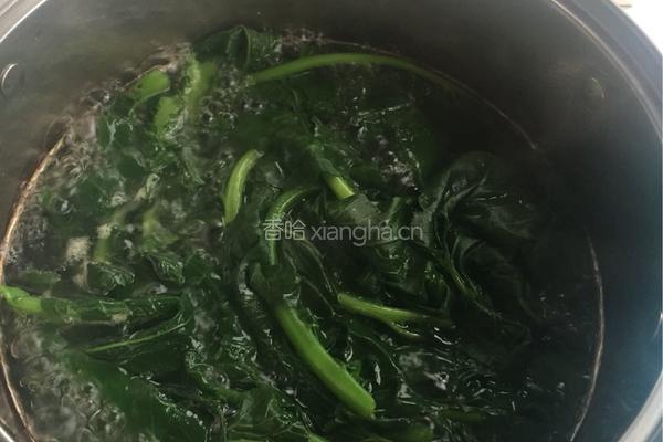 萝卜茎叶馅南瓜皮包子的做法图解3