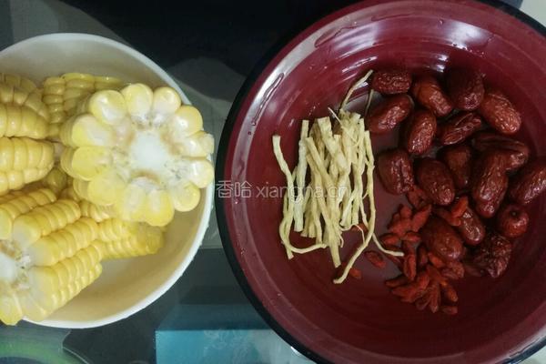 玉米排骨汤（高压锅）超简单版的做法图解3