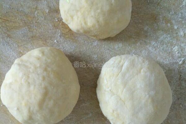 葱花鸡蛋千层饼的做法图解3